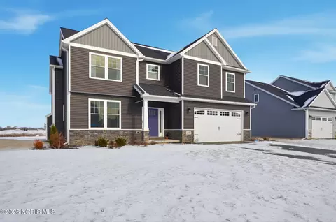 1037 Stoneleigh Rd, Perrysburg, OH 43551