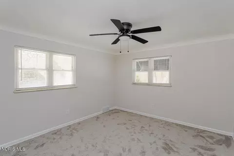 Bedroom - 1021 Richards Rd, Toledo, OH 43607 photo 2 of 6