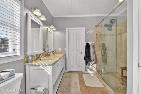 Bath - 1171 Apache Dr, Wauseon, OH 43567 photo 1 of 5