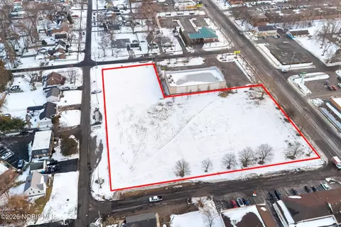 5720 Secor Rd, Toledo, OH 43623