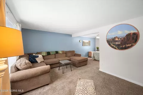 Living - 3906 Farmbrook Dr, Sylvania, OH 43560 photo 1 of 7