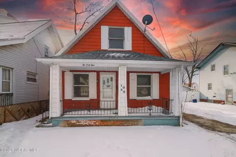 1049 King St, Toledo, OH 43607