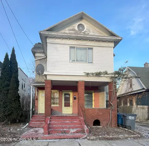 334 Willard St, Toledo, OH 43605