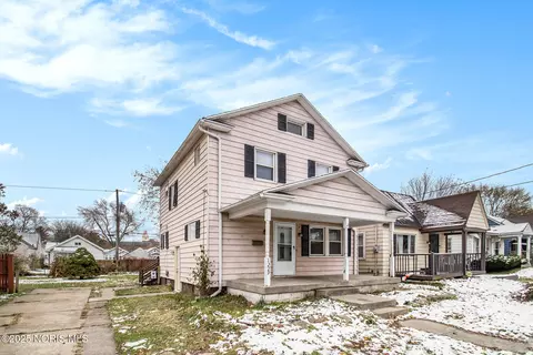 1929 Marlow Rd, Toledo, OH 43613