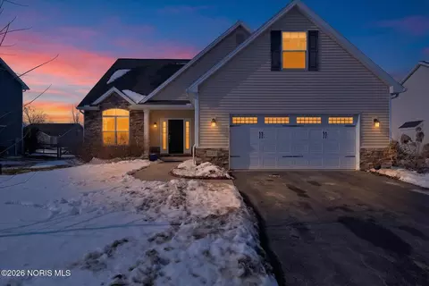 25425 Addington Ct, Perrysburg, OH 43551