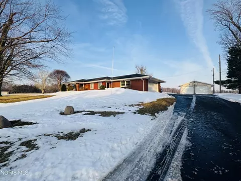 4609 Township Road 235, Mccomb, OH 45858