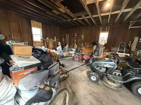 15 Jackson St, Monroeville, OH 44847 photo 8