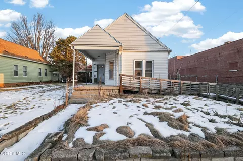 1236 Belmont Ave, Toledo, OH 43607