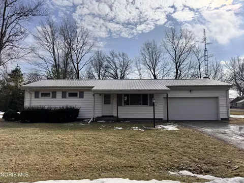 23960 First St, Cloverdale, OH 45827