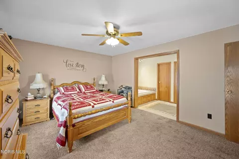 Bedroom - 15210 County Road 10-3, Lyons, OH 43533 photo 2 of 7