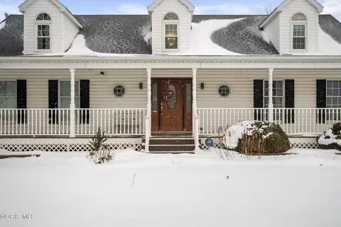 Exterior - 15210 County Road 10-3, Lyons, OH 43533 photo 5 of 12