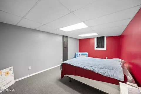Bedroom - 15210 County Road 10-3, Lyons, OH 43533 photo 6 of 7