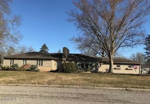 323 Morris Dr, Montpelier, OH 43543