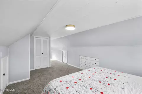 Bedroom - 5541 Douglas Rd, Toledo, OH 43613 photo 6 of 10