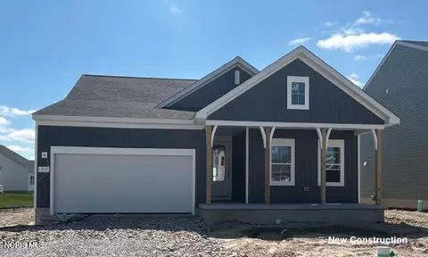 919 Darter Dr, Bowling Green, OH 43402