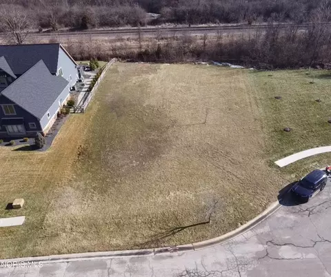 30266 Jacqueline Pl, Perrysburg, OH 43551