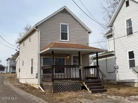 212 Benner St, Tiffin, OH 44883