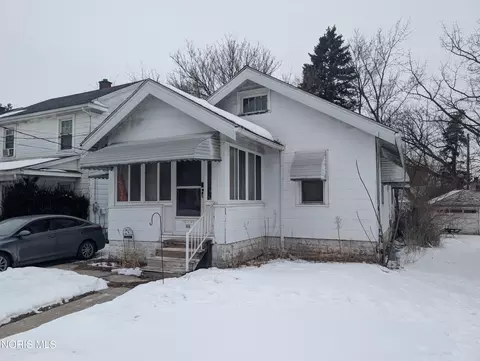 1816 Loxley Rd, Toledo, OH 43613