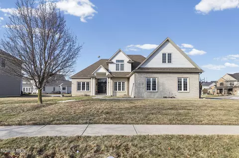 14638 Lake Meadows Dr, Perrysburg, OH 43551