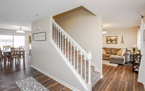 Entry Way - 123 Rivers Edge Ln, Upper Sandusky, OH 43351 photo 1 of 3