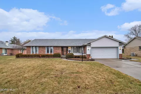 3785 Ryan Pl, Northwood, OH 43619