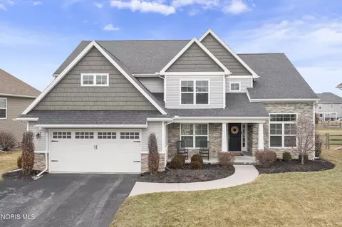 7900 Iron Horse Rd, Monclova, OH 43542