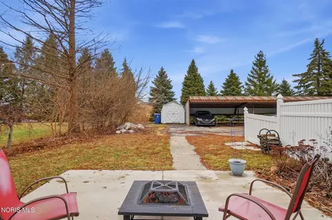 Exterior - 357 Wrexham Ln #101, Maumee, OH 43537 photo 6 of 6