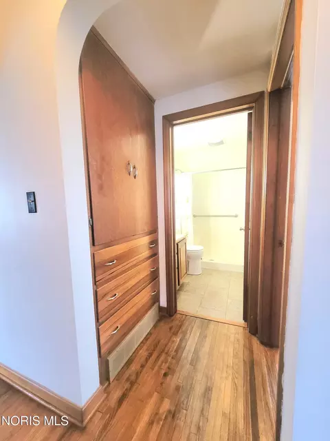 Entry Way - 1216 Main St, Genoa, OH 43430 photo 3 of 3