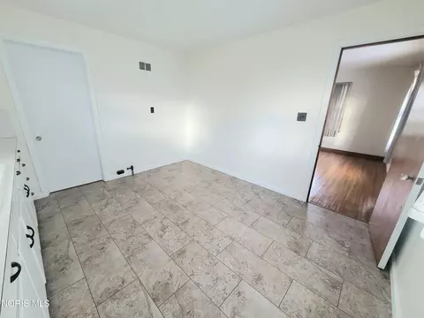 Entry Way - 1216 Main St, Genoa, OH 43430 photo 1 of 3