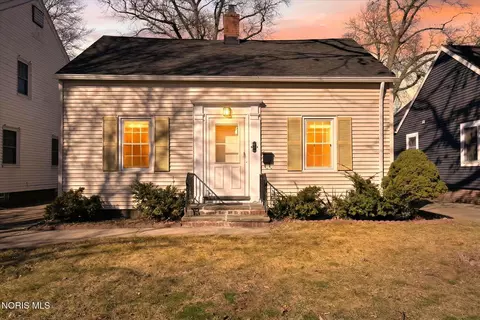 2548 Georgetown Ave, Toledo, OH 43613