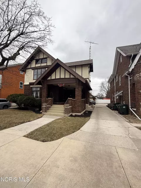 7 Main St, Tiffin, OH 44883