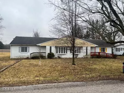 408 W 7th St, Sycamore, OH 44882