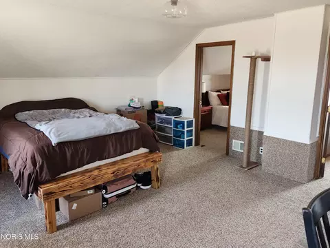 Bedroom - 04746 Co Rd 10, Bryan, OH 43506 photo 2 of 4