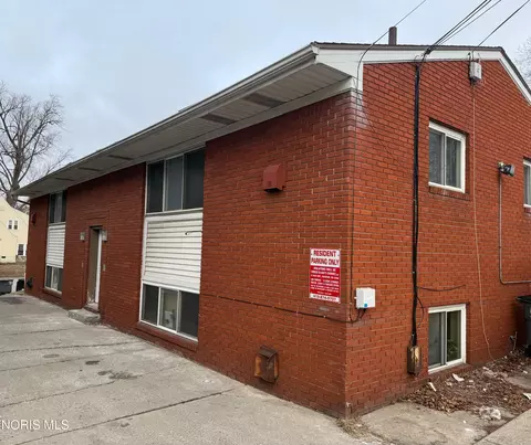 3424 Douglas Rd, Toledo, OH 43606