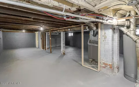 Other - 933 Waverly Ave, Toledo, OH 43607 photo 4 of 10