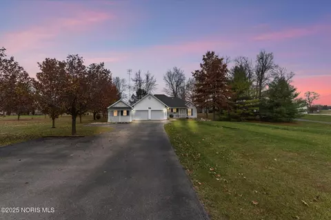 234 Seneca Dr, Montpelier, OH 43543