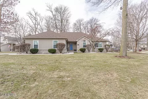 5695 Greenridge Dr, Toledo, OH 43615