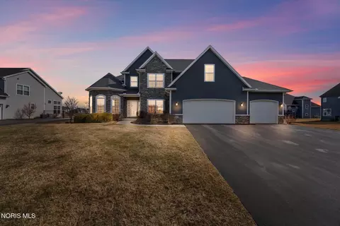 110 Wellington Pl, Perrysburg, OH 43551