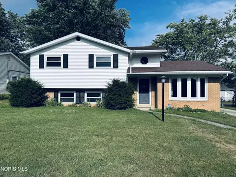 2605 Eton Pl, Findlay, OH 45840