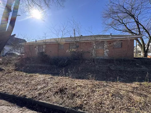 535 Carlton St, Toledo, OH 43609