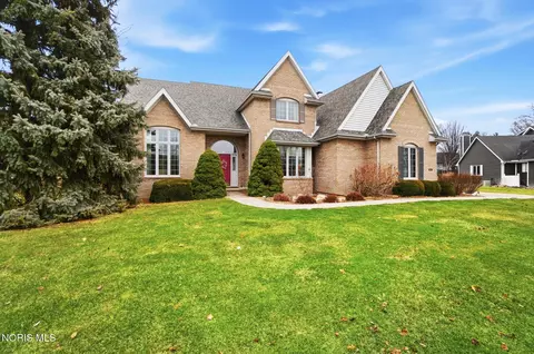 29078 Belmont Farm Rd, Perrysburg, OH 43551