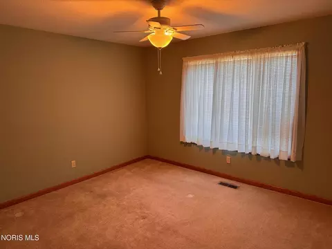 Bedroom - 202 Sycamore Ln, Bryan, OH 43506 photo 1 of 4