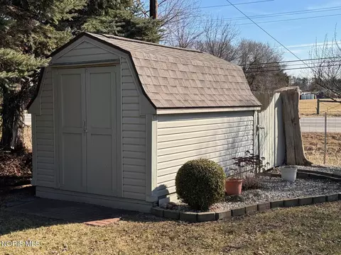 Other - 202 Sycamore Ln, Bryan, OH 43506 photo 3 of 14