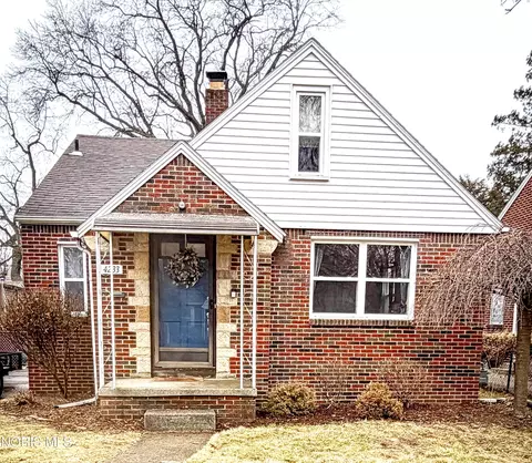 4233 Garrison Rd, Toledo, OH 43613