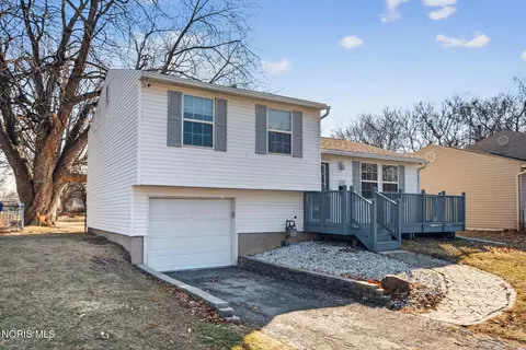 4220 Northshire Rd, Toledo, OH 43611