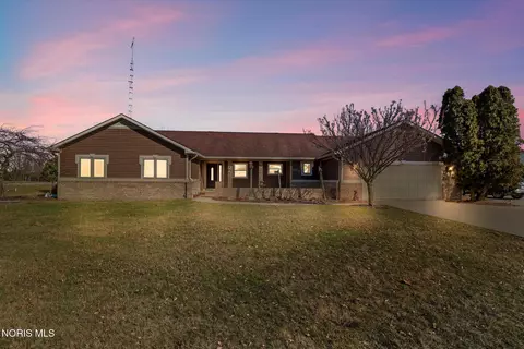 24340 Hull Prairie Rd, Perrysburg, OH 43551