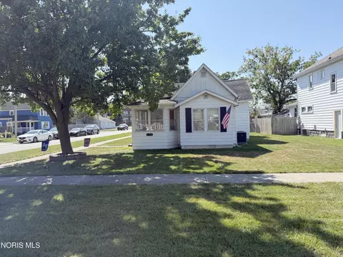 Other - 114 E Perry St, Walbridge, OH 43465 photo 9 of 11