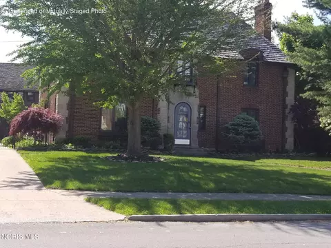 2157 Shenandoah Rd, Toledo, OH 43607