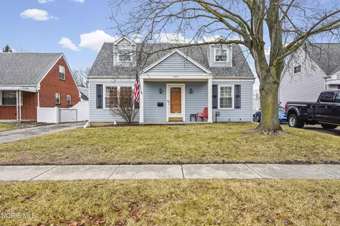 5319 Lenticel Dr, Toledo, OH 43623