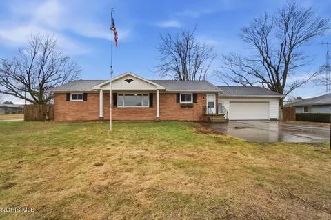 501 W Morenci St, Lyons, OH 43533